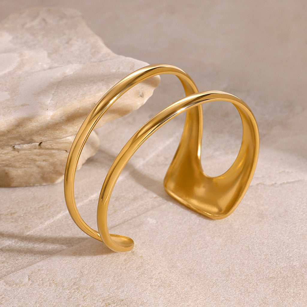 Capri Bangle